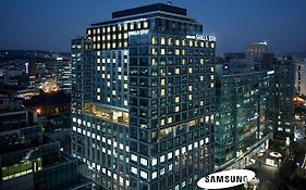 Shilla Stay Gwanghwamun Myeongdong
